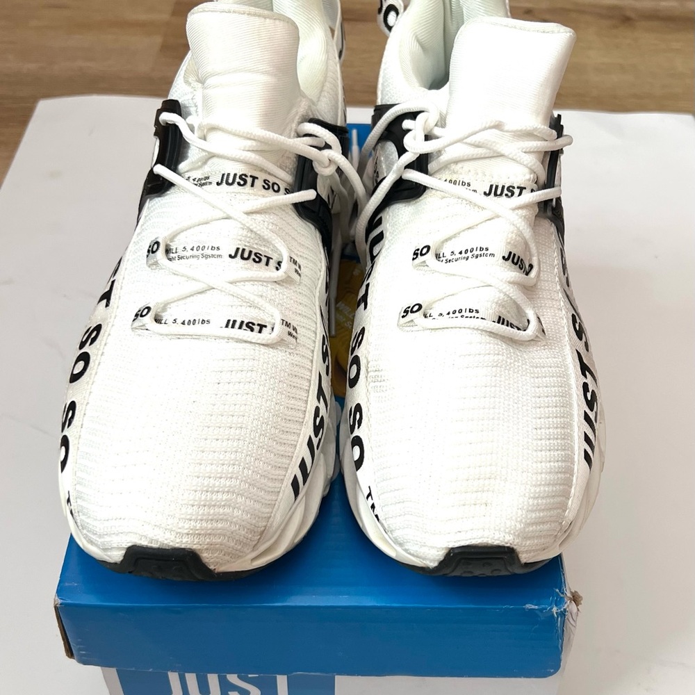 Just So So Sneakers – Men’s Size 45 (US 11.5–12) White Brand New